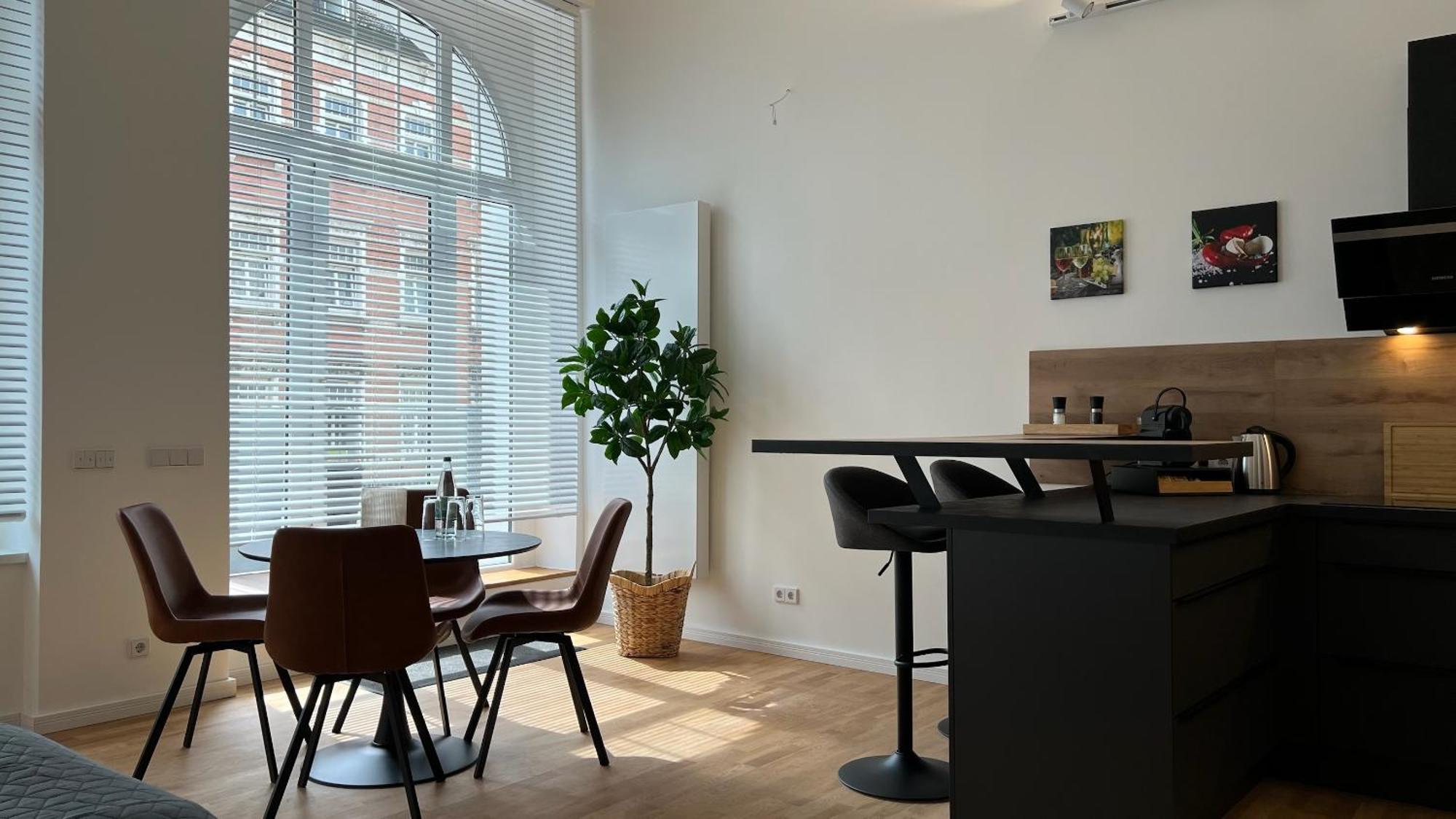 Neu! City-Loft-Apartment Im Goethe Palais I 5P I Lift I Parkplatz I Zentrum I Helios Aue  Zewnętrze zdjęcie