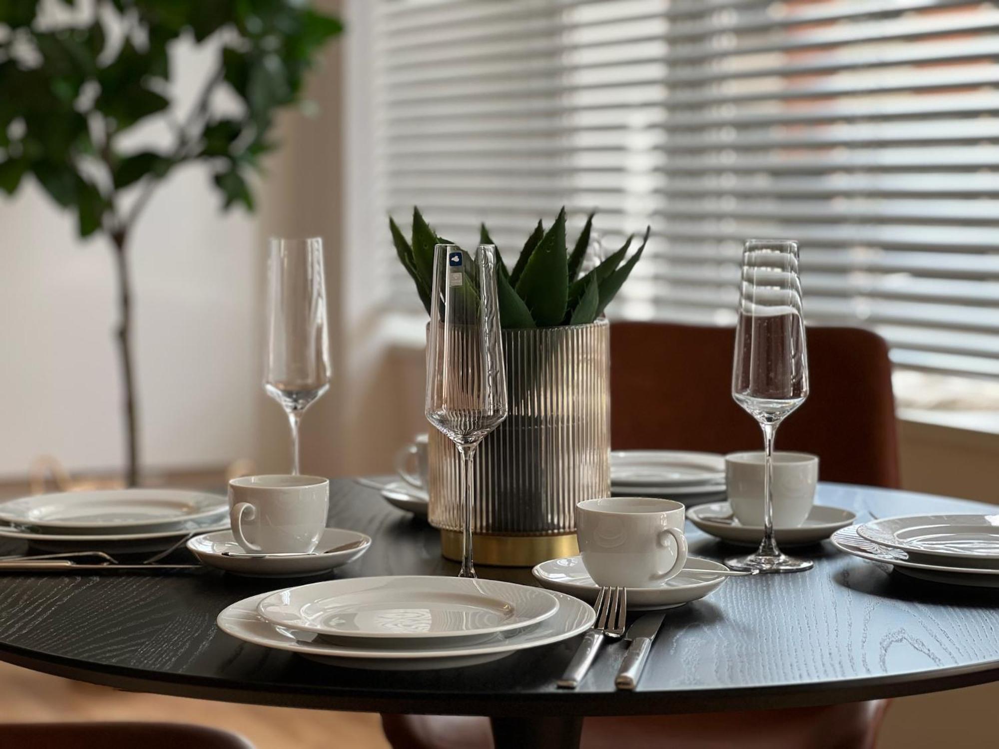 Neu! City-Loft-Apartment Im Goethe Palais I 5P I Lift I Parkplatz I Zentrum I Helios Aue  Zewnętrze zdjęcie